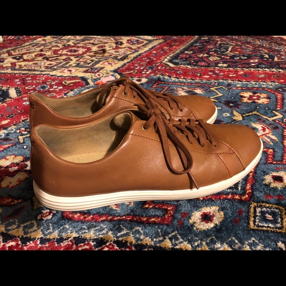 Don’t like the shoes much. Would rather have vans. - Picture 1 of 6
